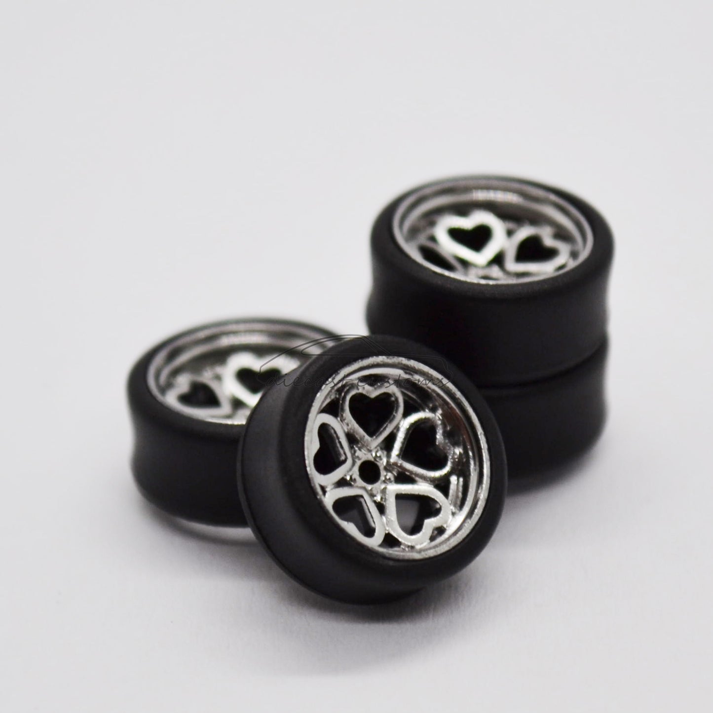 SK Mona Inspired Wheel